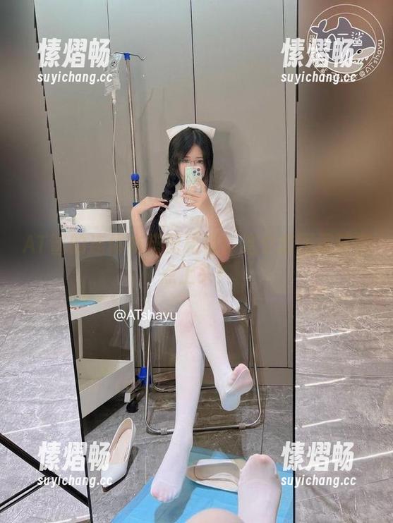 AT鲨的连体衣搭配秘籍：这个套图居然有点上头！
