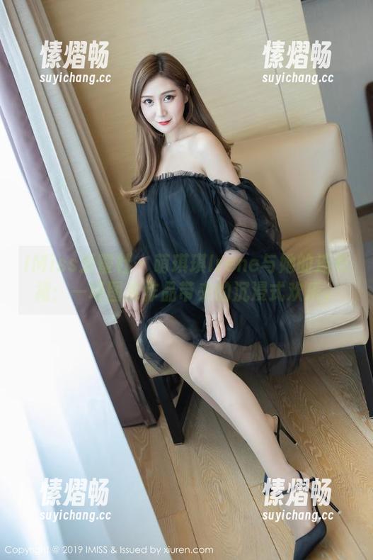 IMiss爱蜜社-萌琪琪Irene IMiss爱蜜社 - 萌琪琪Irene与她的连衣裙:一场图库作品带来的沉浸式欢乐。