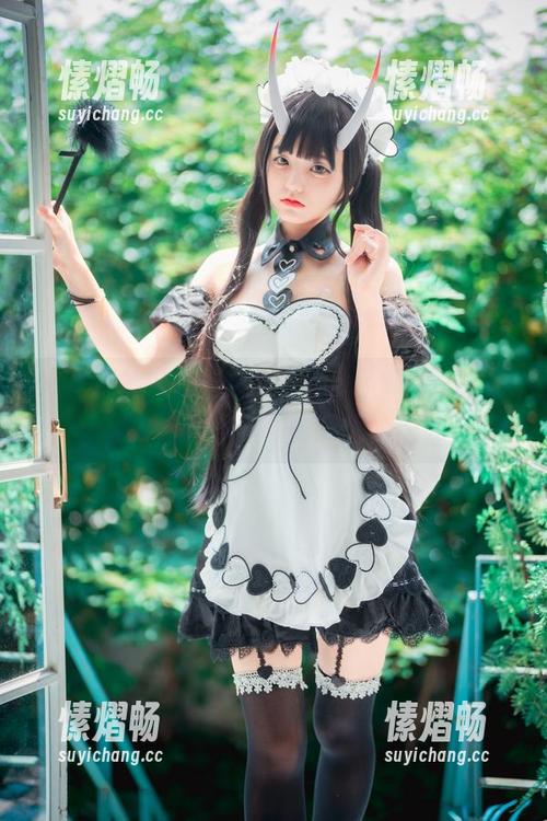 写真界的黑白精灵：Jenny(정제니)DJAWA给你桃花依旧的壁纸