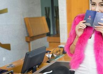 MiStar魅妍社 – Jenny佳妮的礼服让你瞬间变女神，高清下载助你开启华丽逆袭！