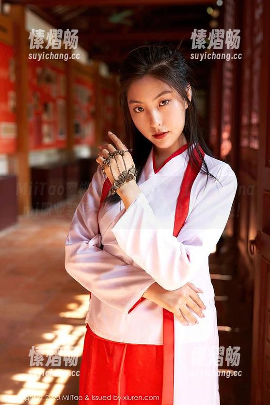MiiTao蜜桃社 - 新鲜出炉！缇娜美Tinami职业装写真集，更新你的工作灵感！