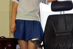 PANS写真 – 图包轰炸：小甜甜的美足更新，让人忍不住想多看几眼！