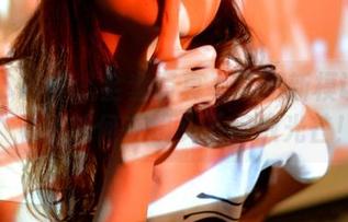 PANS摄影 – 全套写真《娇娇新模试镜》：看她如何在镜头下绽放光芒！