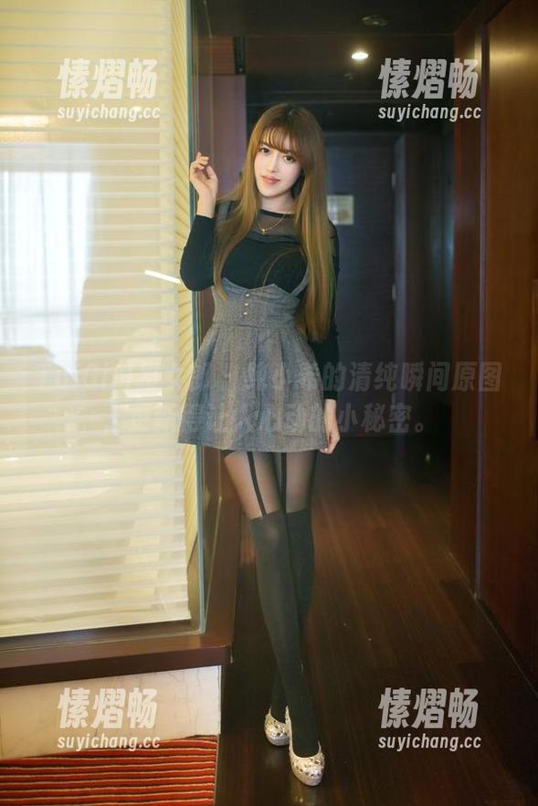 TuiGirl推女郎 - 纯小希的清纯瞬间原图，更新得让人心动的小秘密。