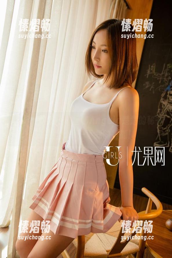UGirls尤果网 - 揭秘Angela楚楚的秘书原图，分享一下我的震撼！