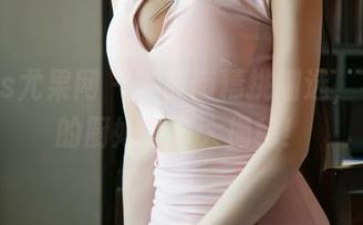 UGirls尤果网 – 丁筱南精挑细选，看看她的厨娘写真大揭秘！