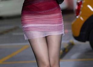 XIAOYU语画界 – 泳池的夏日回忆：cherry绯月樱的作品让人心痒，资源快来！
