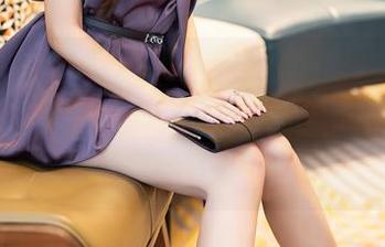 Xiuren秀人网 – 女仆SOLO-尹菲的日常：每张作品都像是在跟我低语，不如一起做家务吧！