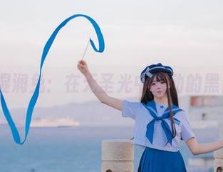 Yiko湿润兔：在无圣光中舞动的黑白作品
