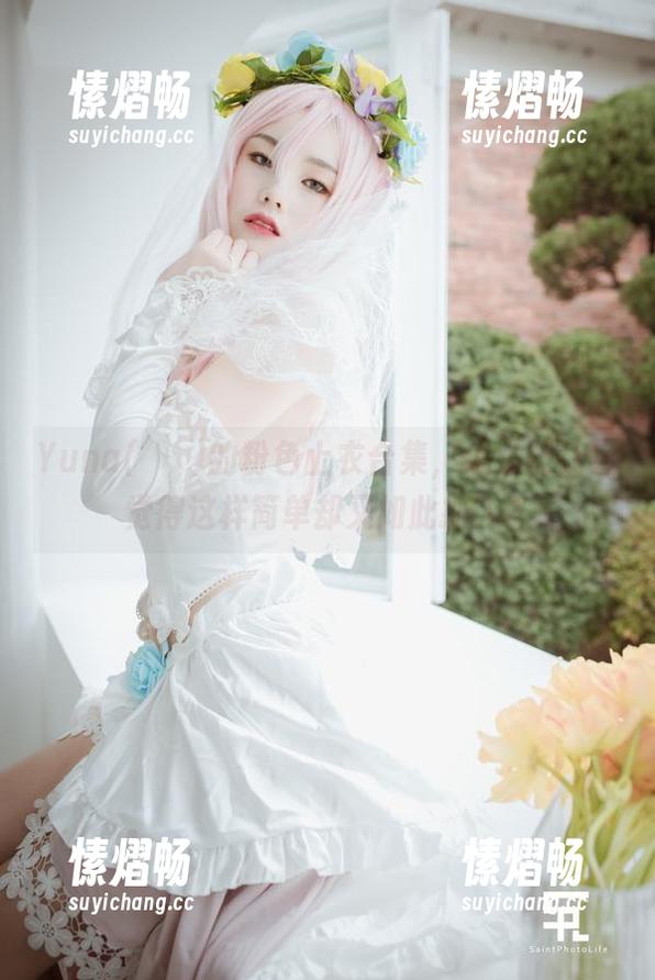 Yuna(윤아)的粉色上衣合集，怎么能让人觉得这样简单却又如此抓人？