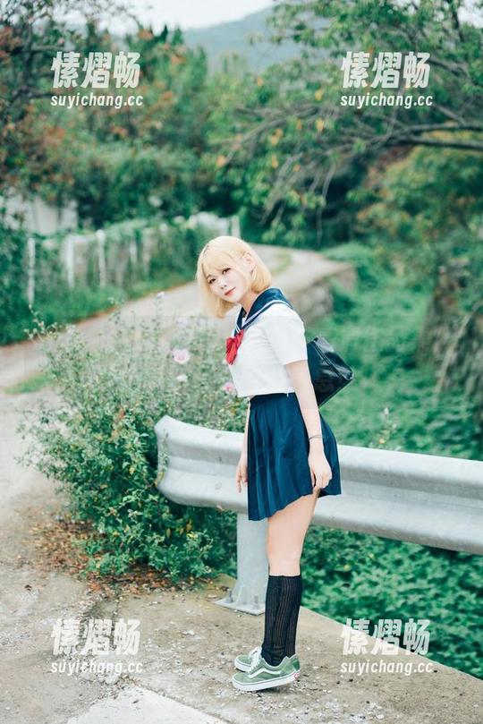 Zia(지아)的[YO-U]生日：高清作品集，肆意展现青春的气息！