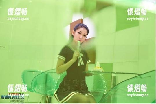 aiss - 长腿妹纸的无圣光魅力，索菲带你飞