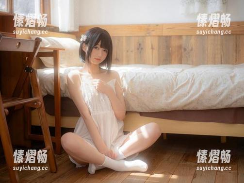 黑白之间的博弈，nagisa魔物喵最新写真分享让你沉迷！