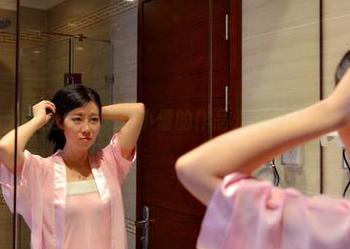 pans – 油亮全集曝光：小倩的作品光亮得让人手心出汗。
