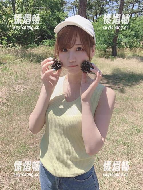 最新的けん研Fantia-2020年合集，图片数量多得可怕，但我心里却在嘀咕——都是些什么呢？