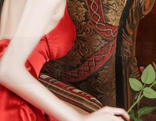 一米八的大梨子修女：COS图册带你走进暗黑童话