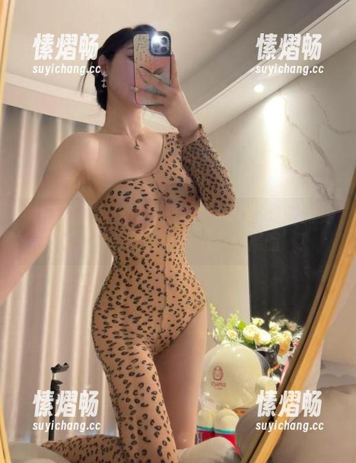 微密圈 - 黑丝连体图包分享！不爱笑的赛琳让你体会到什么叫‘美的黑暗’！