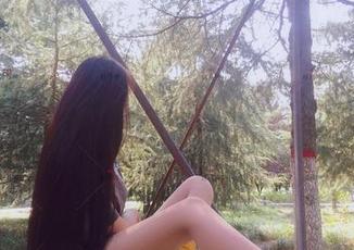 微密圈 – 丝月神的新作！妹妹的照片让我忍不住想多瞄几眼！