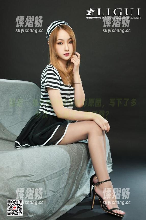 丽柜 - 兔子和她的白衬衫原图，写下了多少次“不确定”的瞬间？