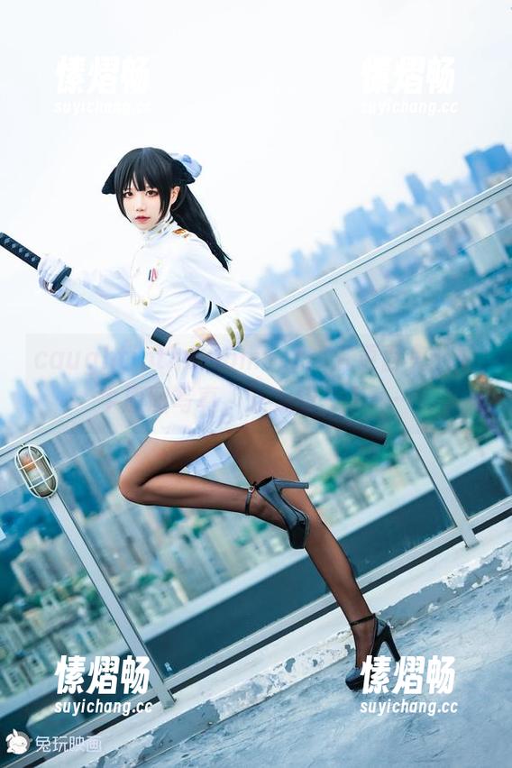 caughtinthemoment：五更百鬼的奶牛原图写真，让人想多了……