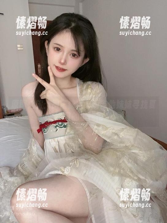 原图之旅：跟随倦倦喵的吉他妹妹寻找夏日的小秘密