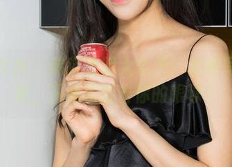 克拉女神 – 瑞莎透明大公开：全新写真合集，下载后直击你的眼球！