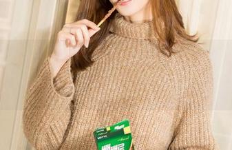 克拉女神 – 菲菲日常：最新图片集锦，释放所有的美好幻想！