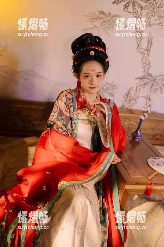 花嫁写真集：兔子Zzz不吃胡萝卜，心动瞬间全靠高清！