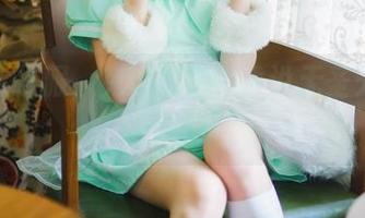 学姐体操服，兔玩映画，谁说无圣光不能炸裂？