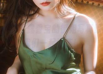 别害羞！坏露露香宝的御姐写真原图，让我们一起流连！