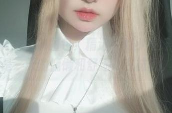 女主K的棉袜图包，精选中的小美好，像是一天的慵懒和舒适尽在袜间。