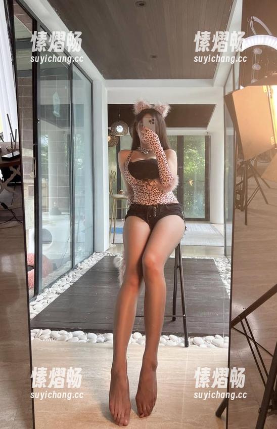 微密圈 - 小玉吃果冻解惑：你不知道的写真集与秘密资源，看了不亏！