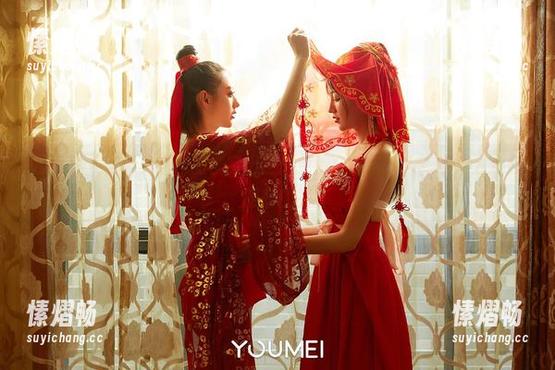 尤蜜荟 - 李承美的作品横空出世：免费夕阳与美人，晒得人心都暖暖的！