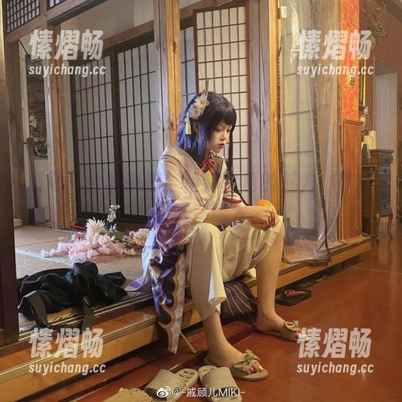 戚顾儿全套来袭！貂蝉金色的魅力，咋能不下载呢？