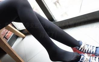 森萝财团：白丝粉红少女的风格，真让人怀疑我的审美是不是出问题了！