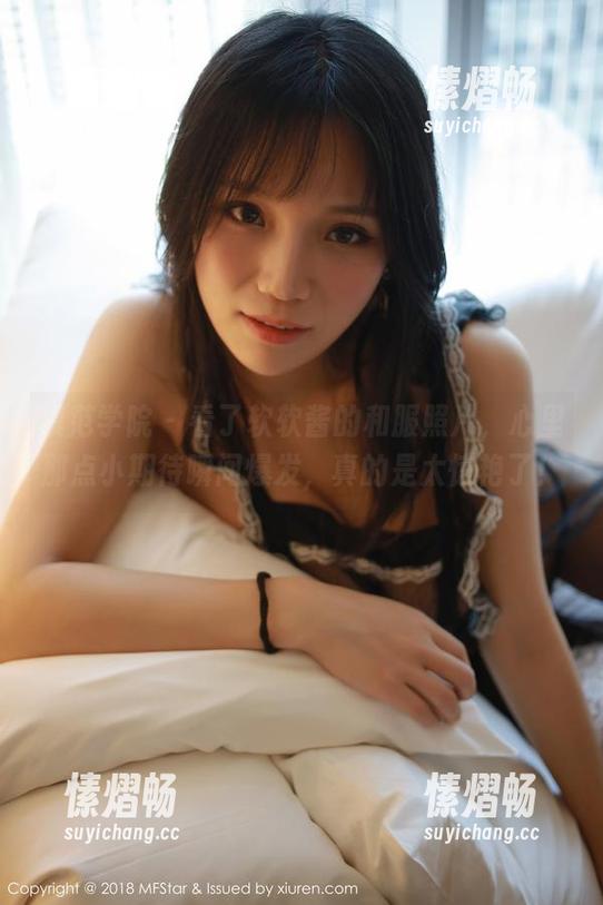 模范学院 - 看了软软酱的和服照片，心里那点小期待瞬间爆发，真的是太惊艳了！