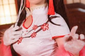 樱落酱w的短裤幻影：在美图中捕捉微风的低语