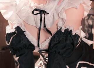 白莉爱吃巧克力带你走进miku的写真世界：除了颜值还有什么？