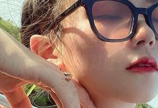 微密圈 – 想知道花嫁是啥感觉？先下载禅雨儿Lynne全集，绝对让你想入非非！