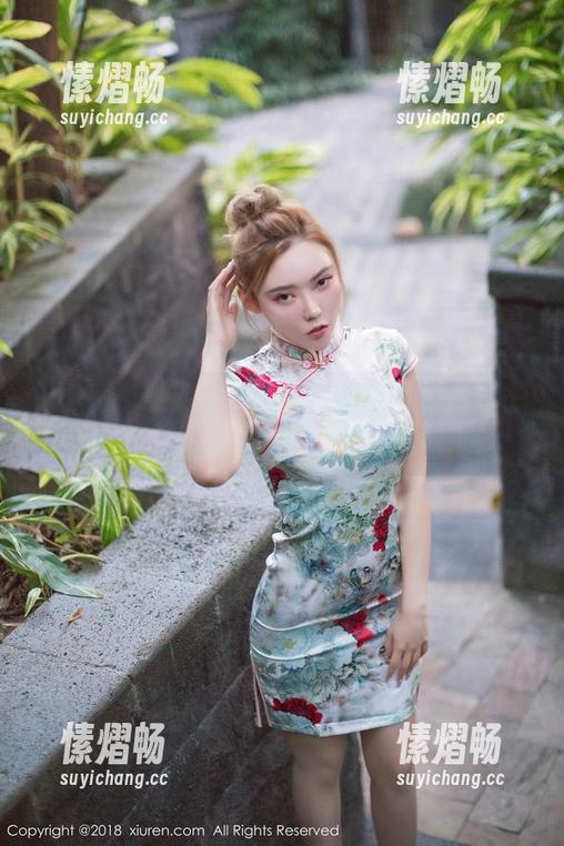 秀人网 - 在线写真：妮儿Bluelabel黑白时空中的荒诞与现实