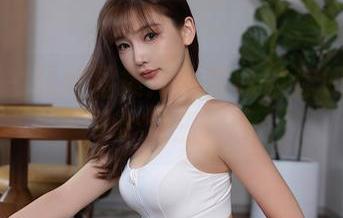 秀人网 – 私房图集：小蛮妖教你如何做一个女王！