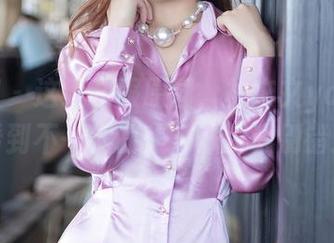 秀人网 – 这组和服原图，林文文yooki让你看到不一样的美，好资源别错过！