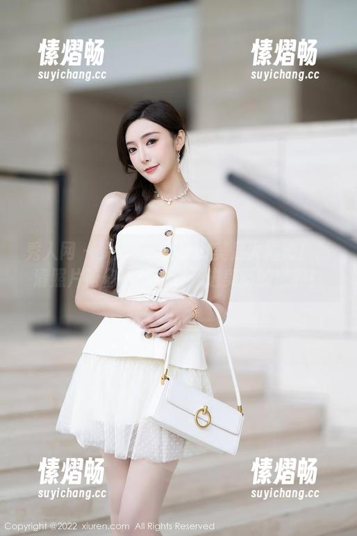 秀人网 - 梦娜Vanessa美足大揭秘！高清照片陪你一起‘走’进美丽的世界！