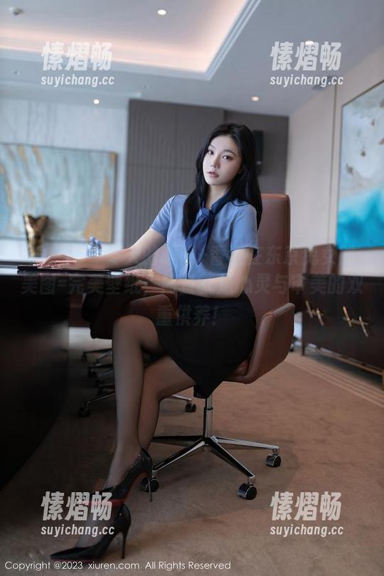 秀人网-香澄在东京 秀人网 - 冬天的暖阳+香澄在东京兔女郎美图=完美壁纸,简直就是心灵与审美的双重供养!