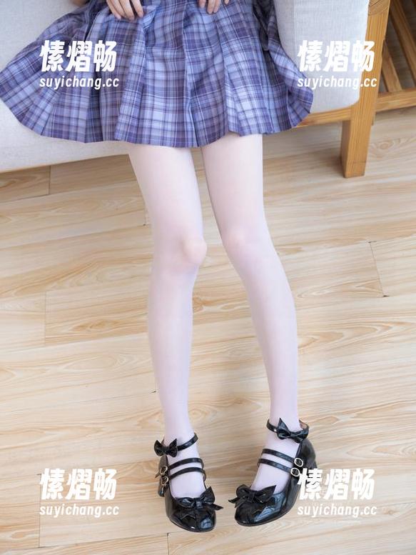 紧急企划 - 观看一只喵喵梓的黑丝制服，图包里的惊喜比你的午餐还美味！