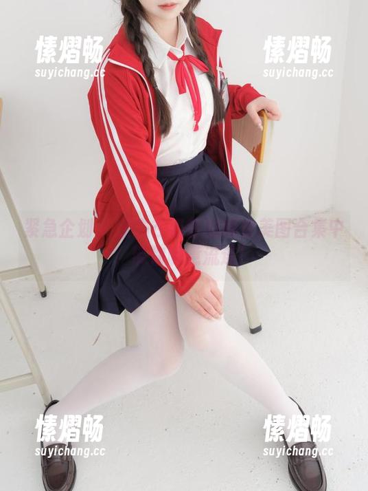 紧急企划 - 迷失在奶昔的睡衣美图合集中，带你随意流连！
