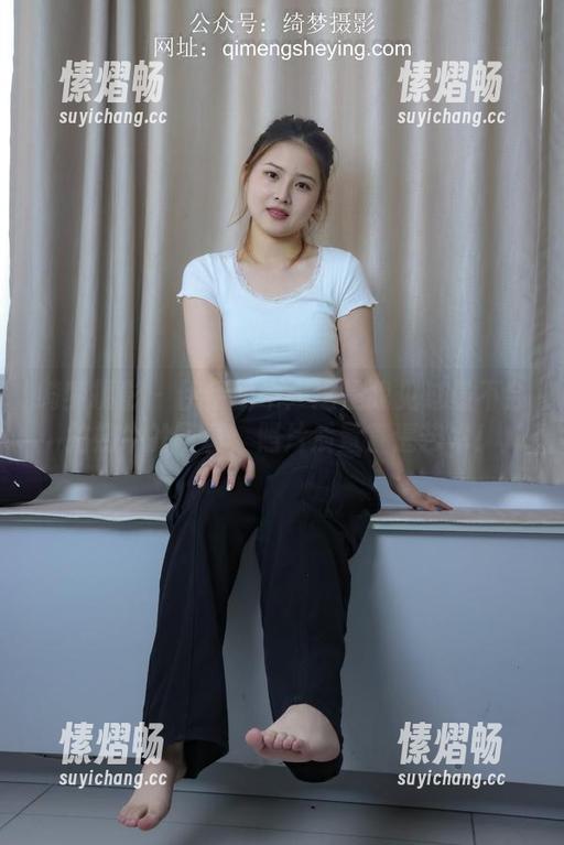 绮梦摄影-伊伊 绮梦摄影 - 伊伊奶牛:这是我见过最不会拍奶牛的写真,照片质量直逼艺术!
