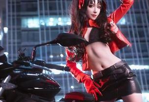 无圣光也能发光——翎柒菜菜的暗黑护士影像集