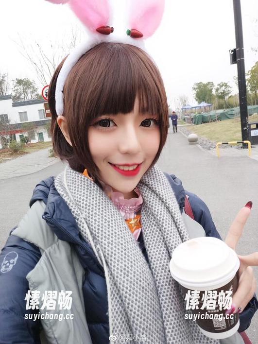 走进舞小喵的夏天美图图集：一阵光影里藏着我不想说的话…