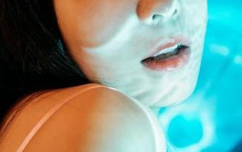 蜜桃社 – 结衣的夏天：无圣光照进心里的那一抹温暖。